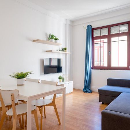 Host Wise - Spacious Comfortable Apartment - Balcony OOporto Esterno foto