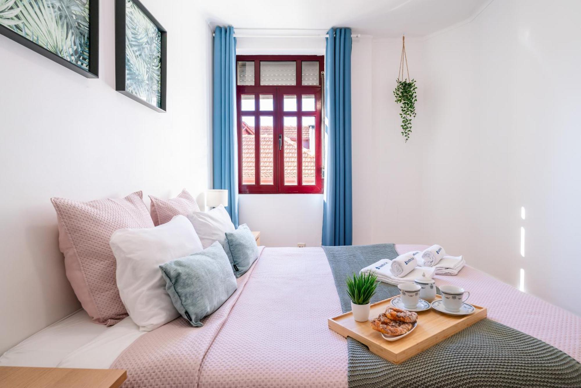 Host Wise - Spacious Comfortable Apartment - Balcony OOporto Esterno foto